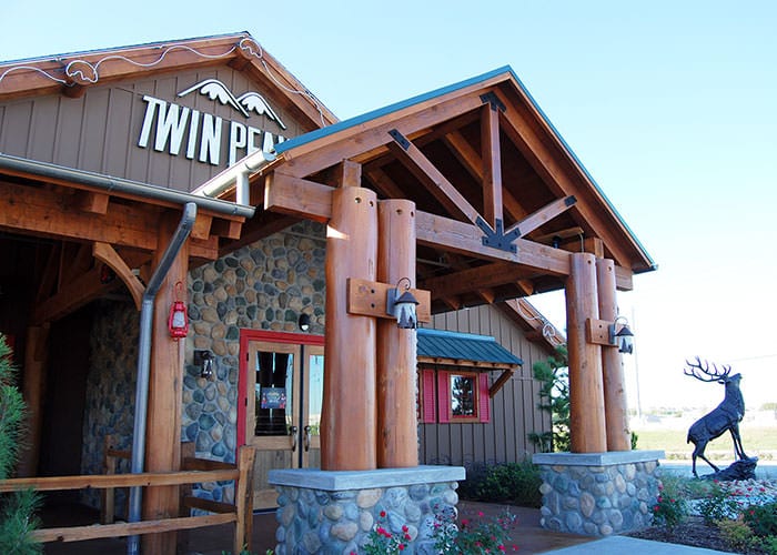 Twin Peaks Commercial Restaurant Construction